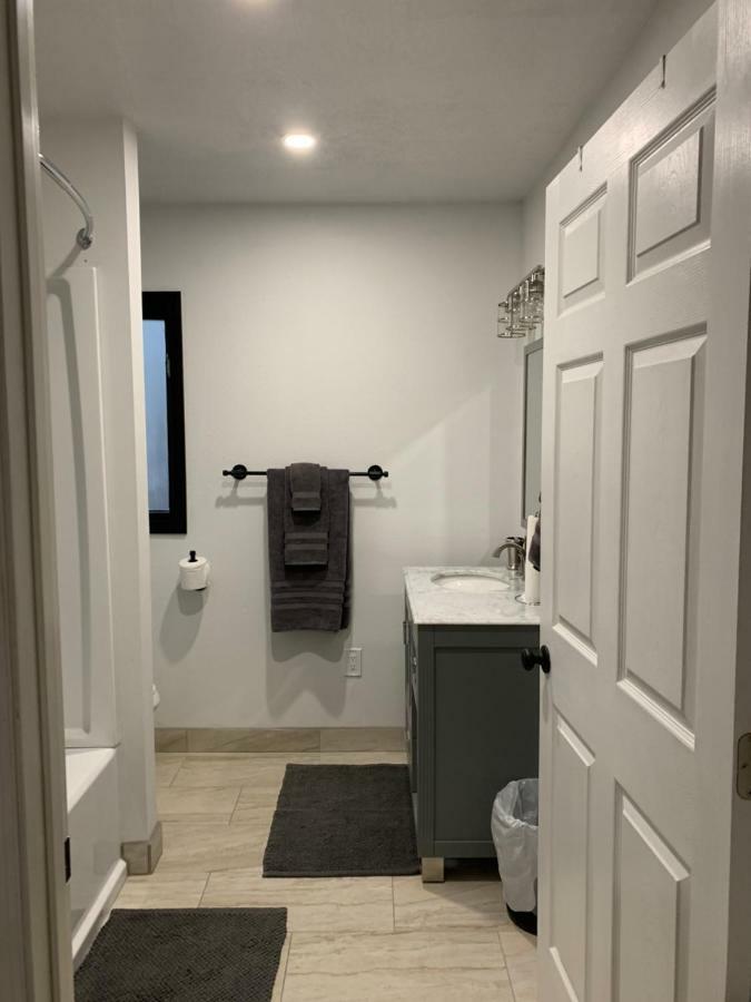 The Upper Room At Casa1022 Compound 앨버커키 외부 사진